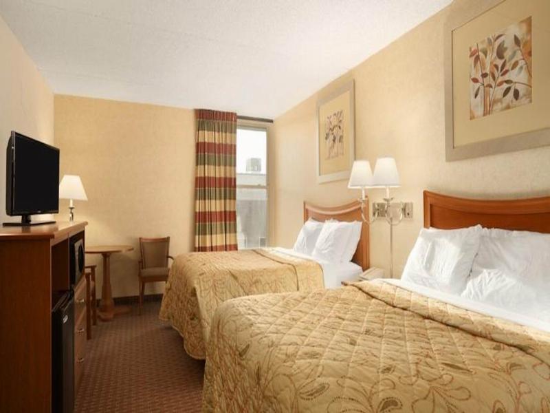Quality Inn Bangor Airport Exterior photo